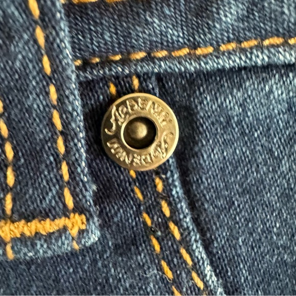 Adriano Goldschmied Denim Cutoff Style Shorts - Picture 6 of 10